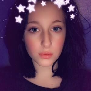 Meet your Posher, Alyison